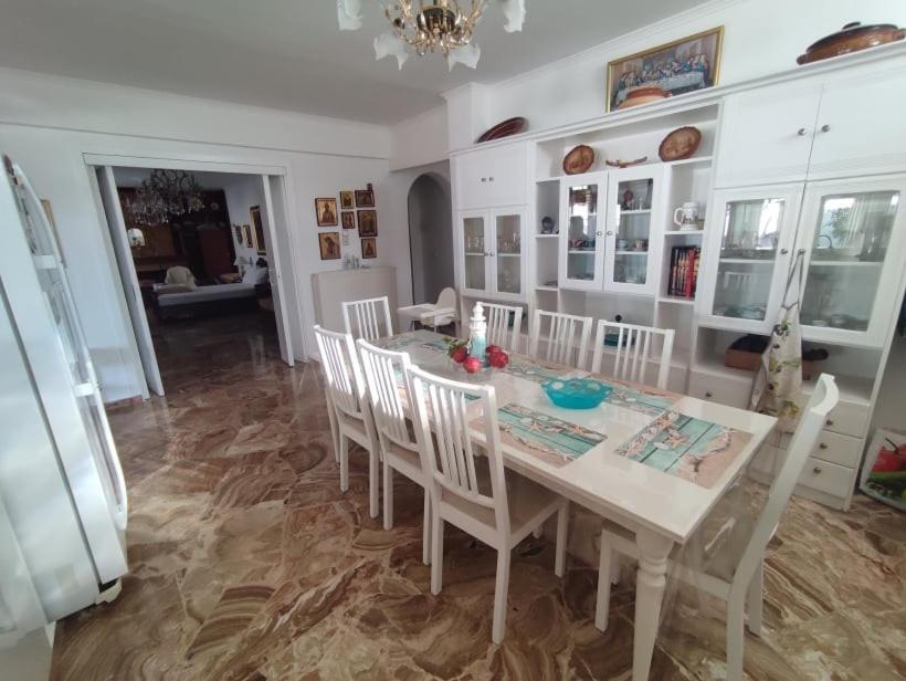 Vaso' S Home Koropí Kültér fotó